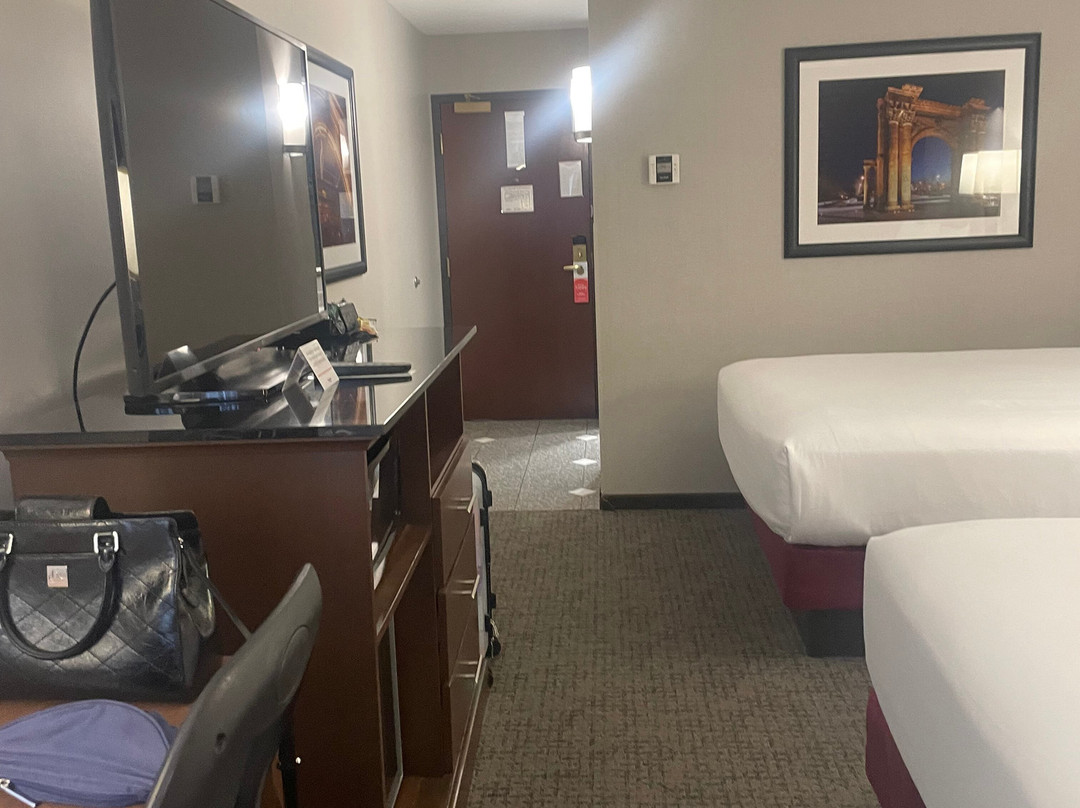 Drury Inn & Suites Columbus Dublin主图