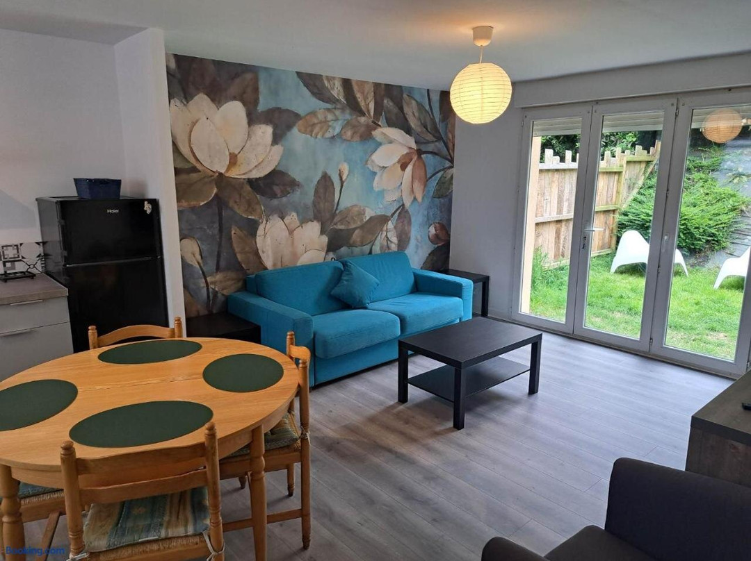 Appartements Lannion Proche Centre, Côtes de Granit Rose