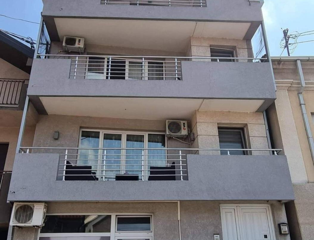 Family Apartmani Le