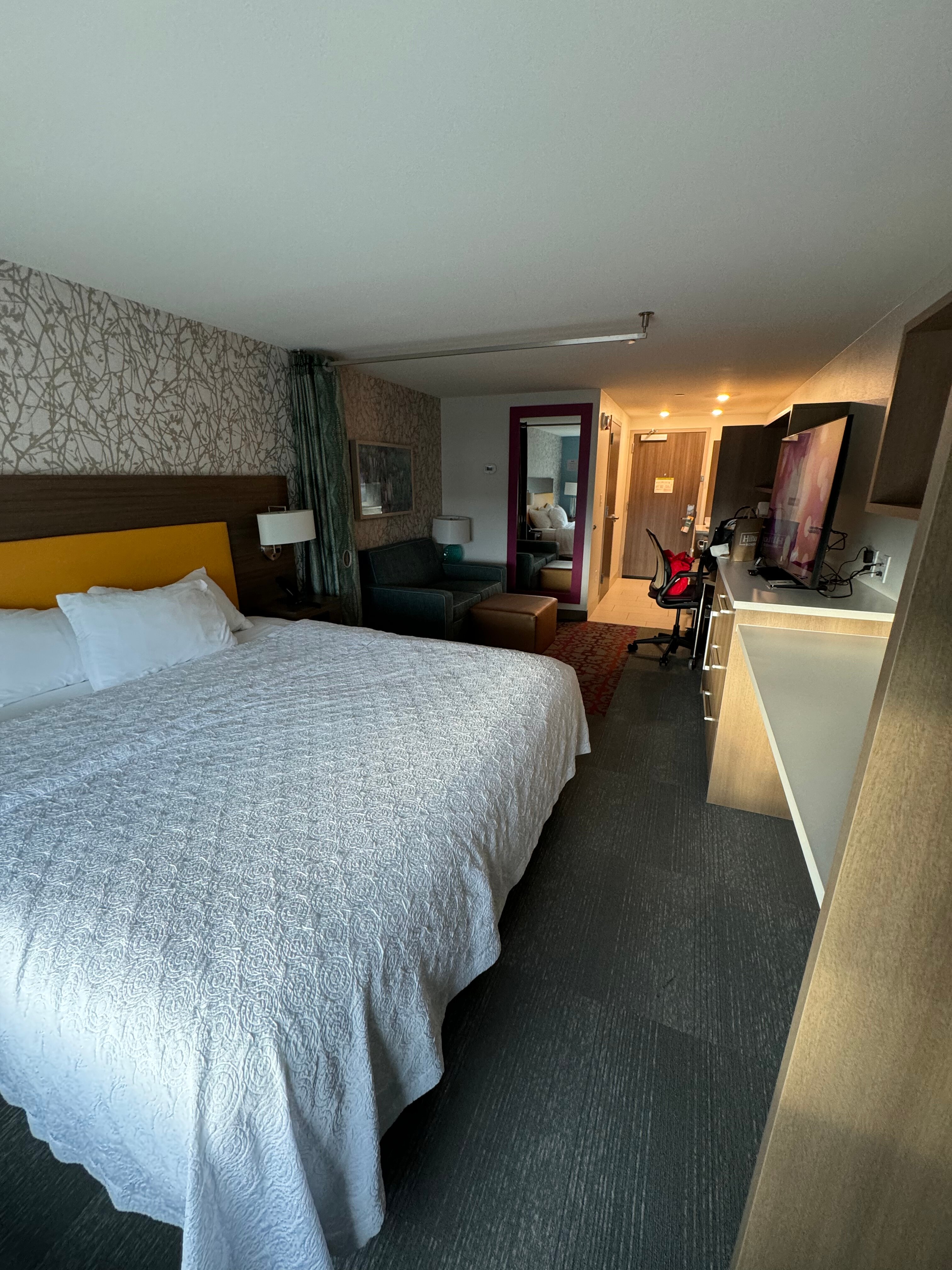 Home2 Suites by Hilton Bangor-浴室