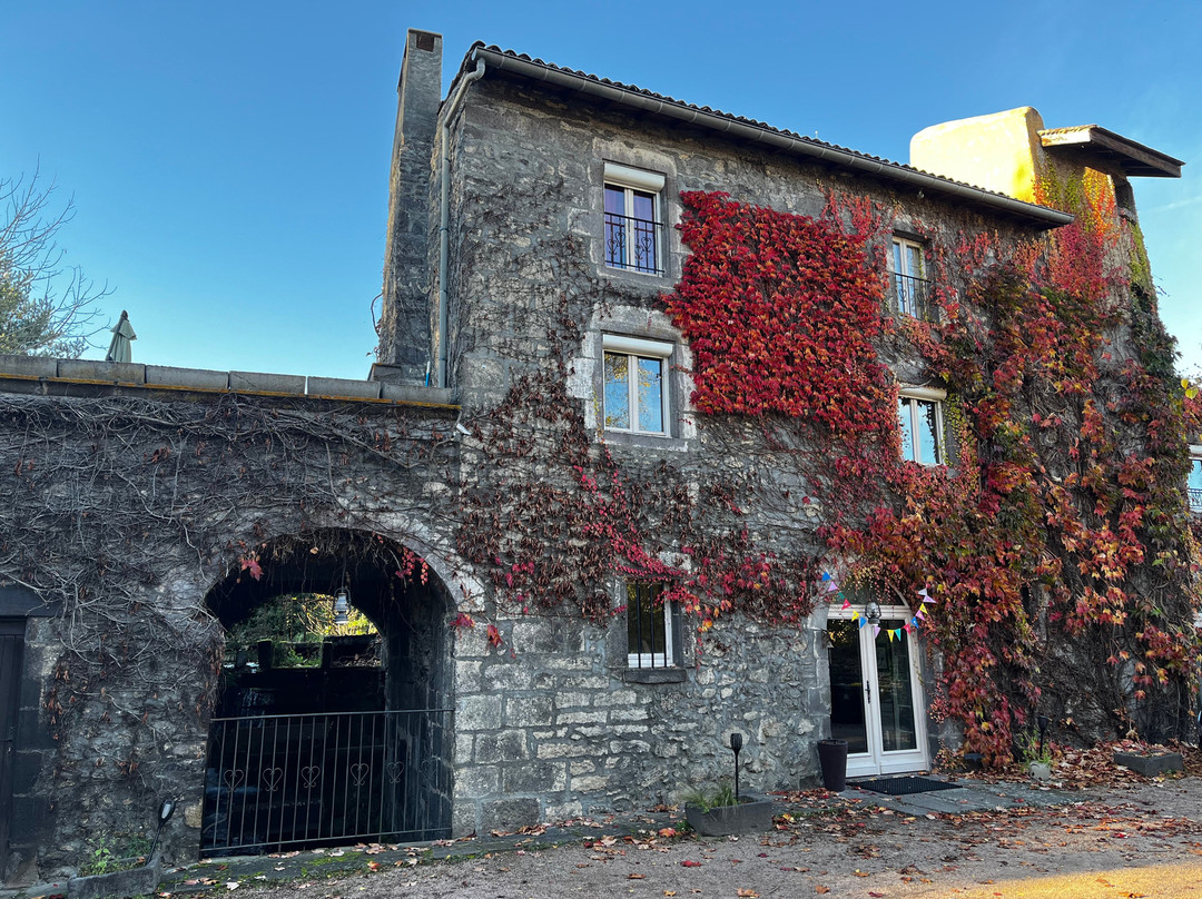 Le Moulin Des Poètes主图
