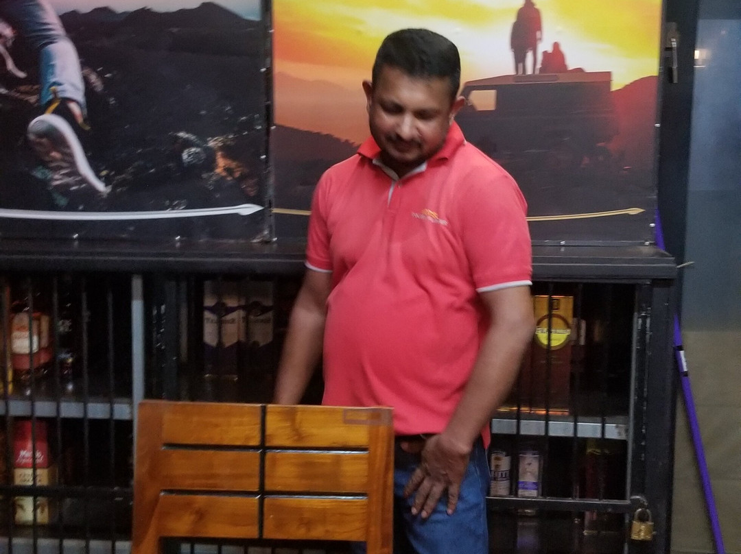 Hotel Golden Flower主图