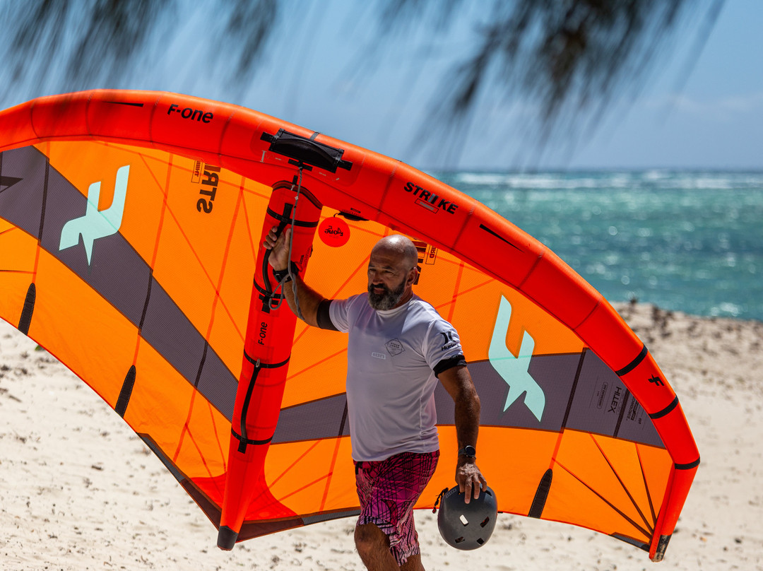Ocean Lodge Kite & Windsurf景点图片