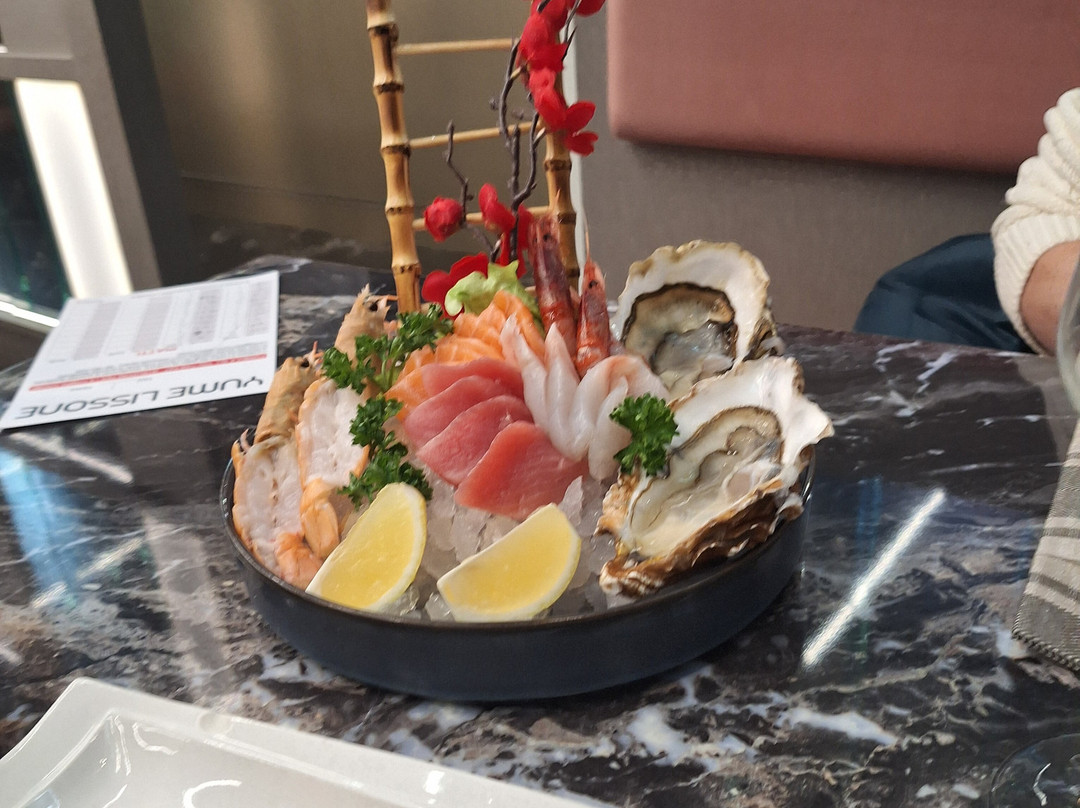 Mulan Sushi Restaurant
