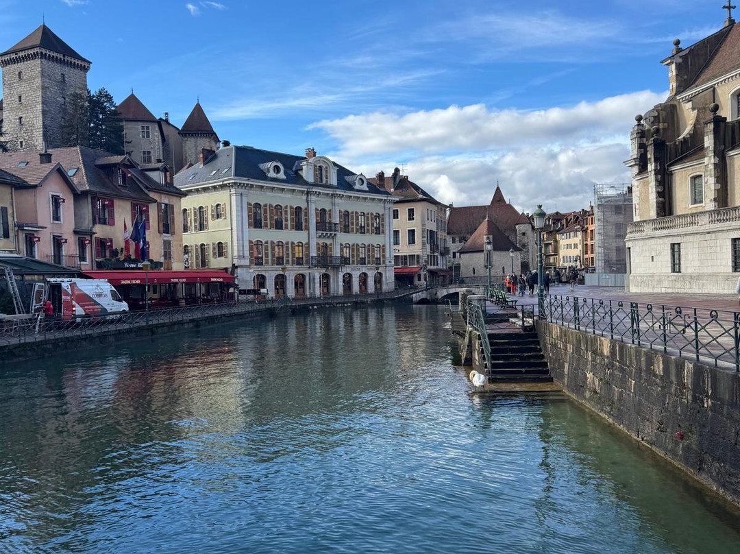 Visit Annecy - La Tania Tours-La Tania必去景点