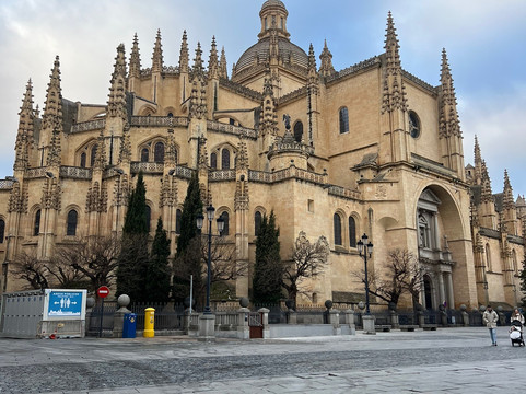 Ibe Tours-马德里必去景点