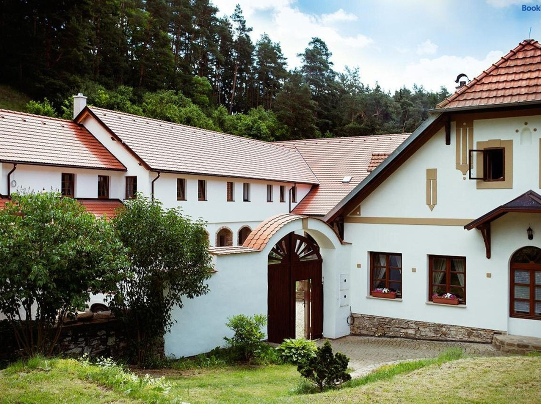 Tříletý Mlýn