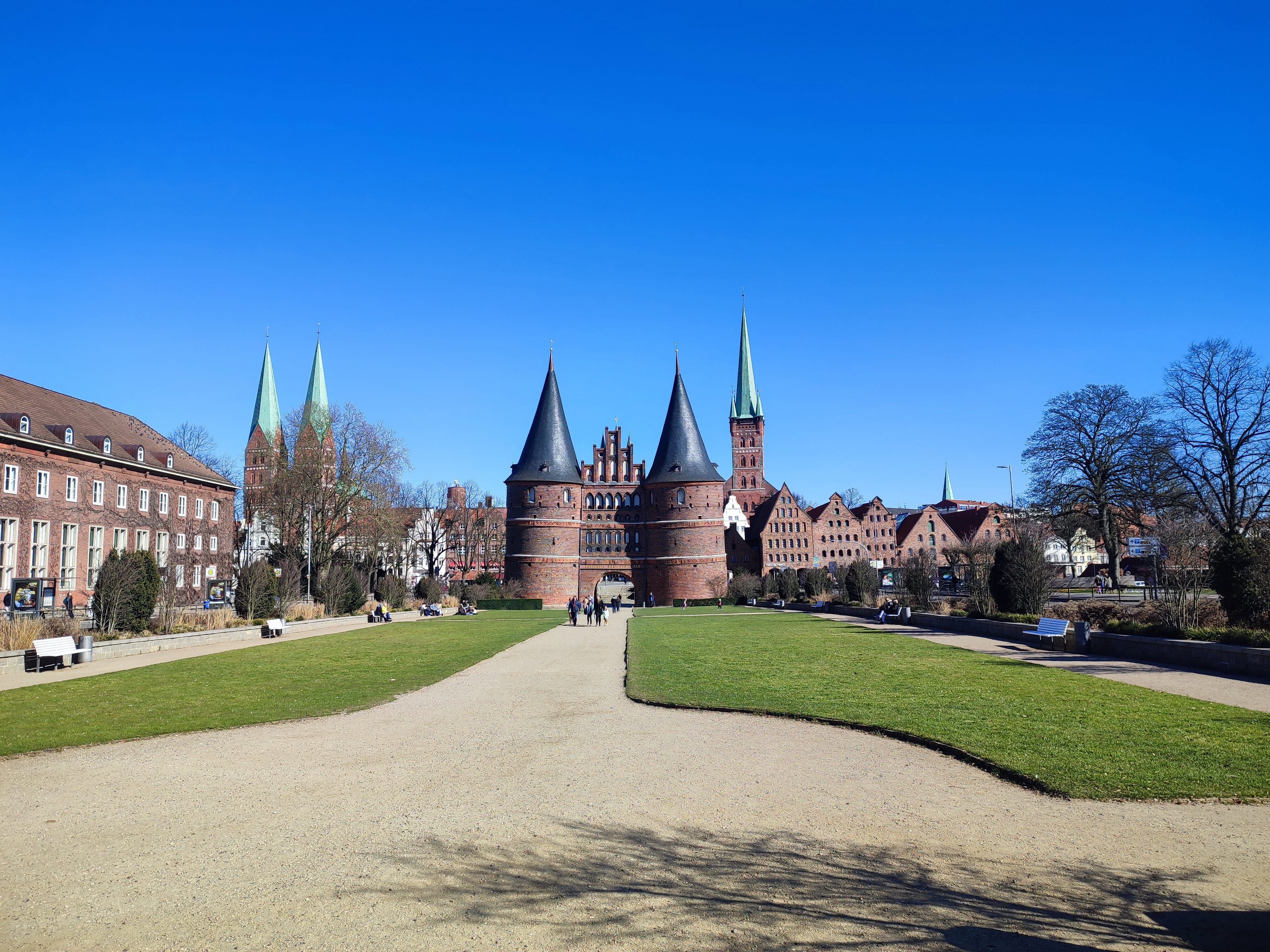 B&b Hotel Lübeck-官方