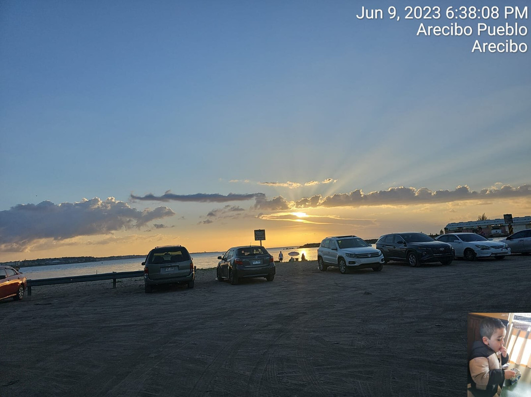 Islote Beach Restaurant