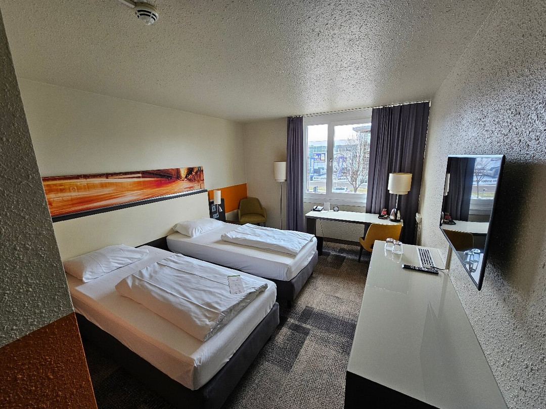 Mercure Hotel Koeln West主图