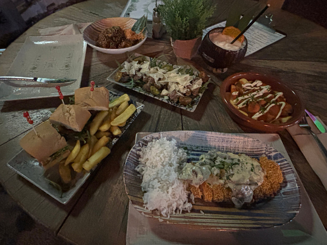 Solis Restobar
