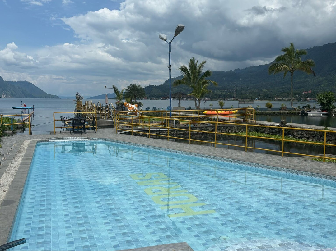 霍拉斯家庭别墅主图