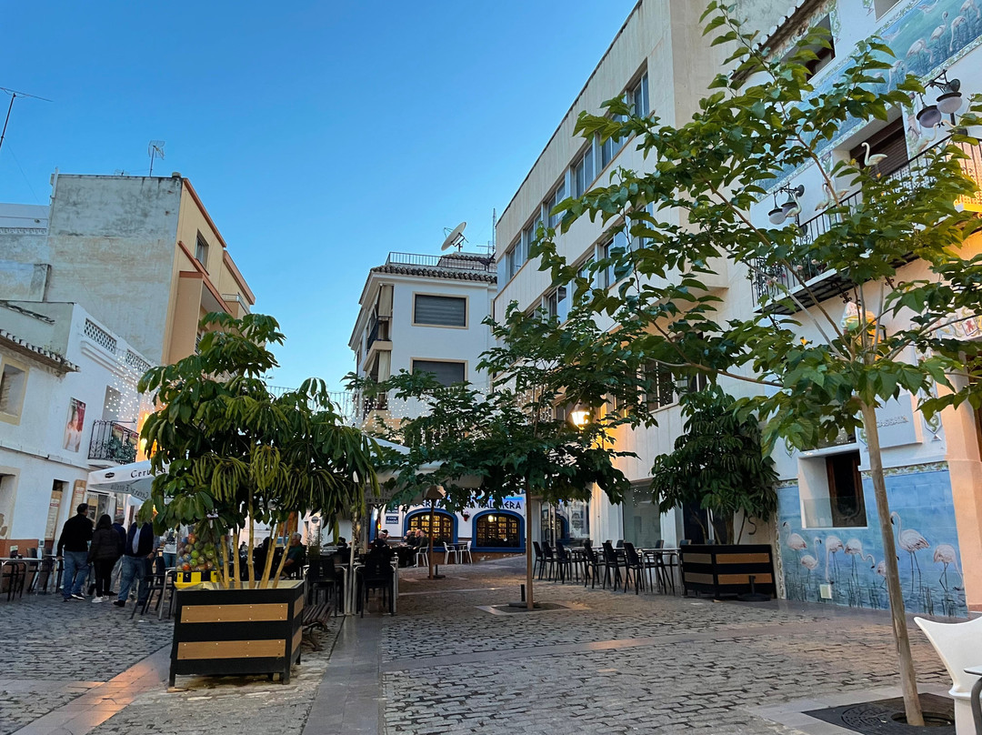 El Faro Blanco主图