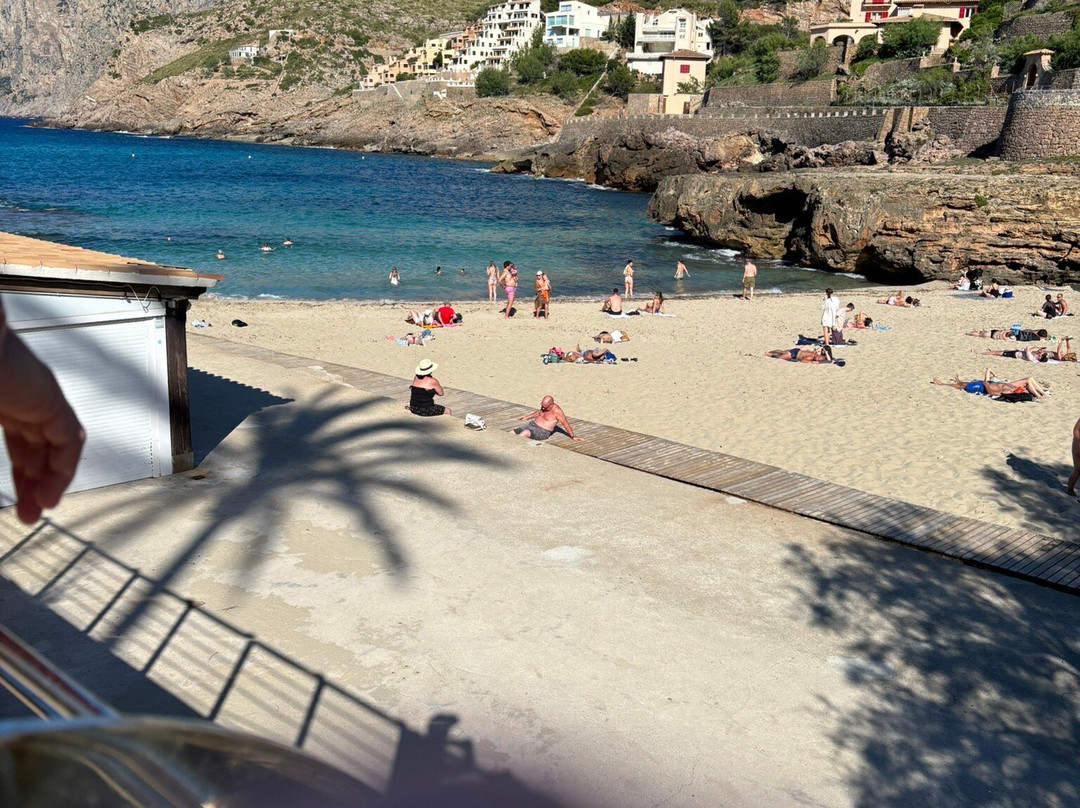 Cala Molins-Cala Sant Vicenc必去景点