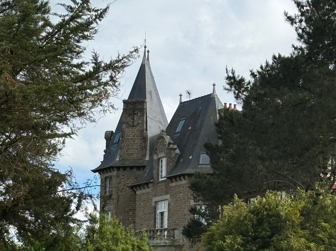 Les Maisons de Bricourt主图