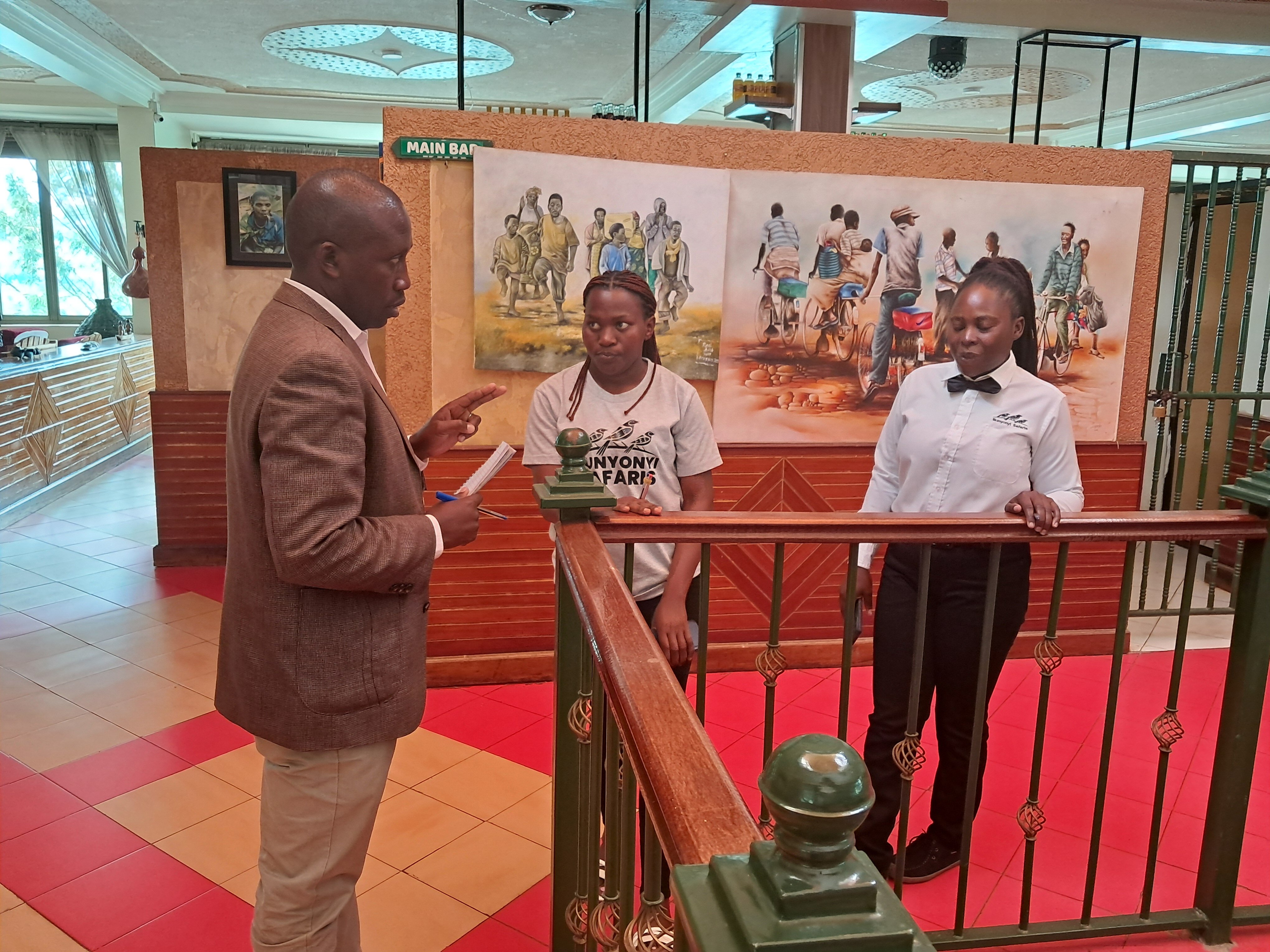 Bunyonyi Safaris Resort-泳池