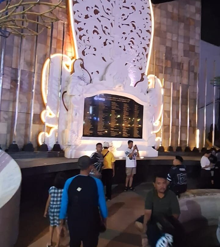 大爆炸纪念碑-库塔必去景点