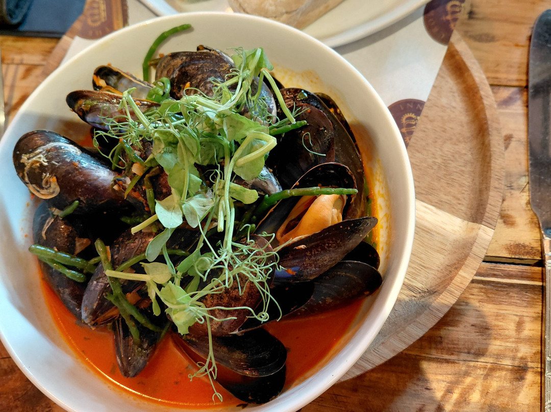 The Crown Inn at Finglesham主图