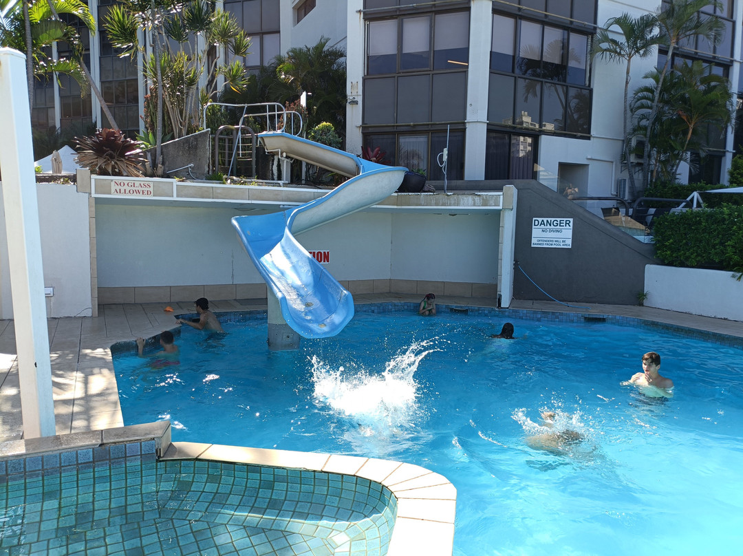 Tiki Hotel Apartments Surfers Paradise主图