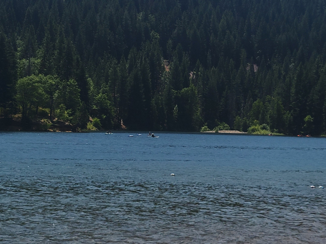 Shasta View Lodge主图