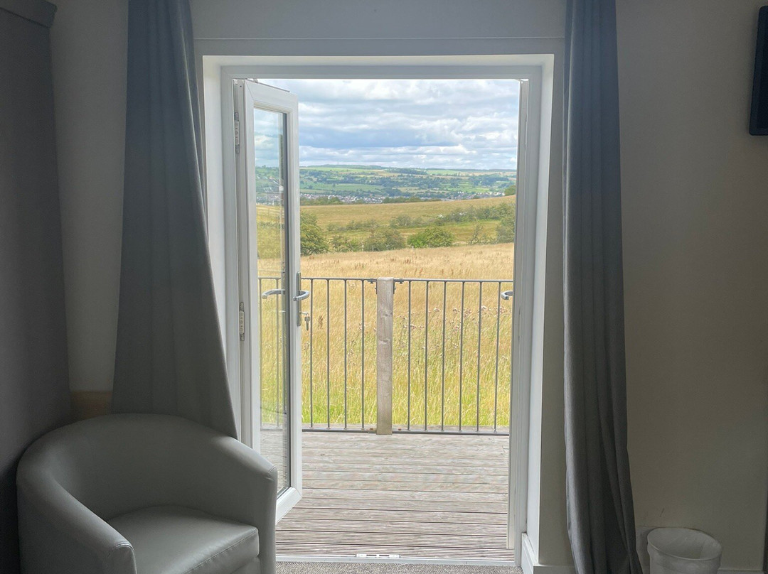 Chevin End Guest House主图