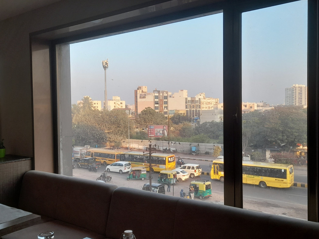 Anaya Beacon Hotel Jamnagar主图