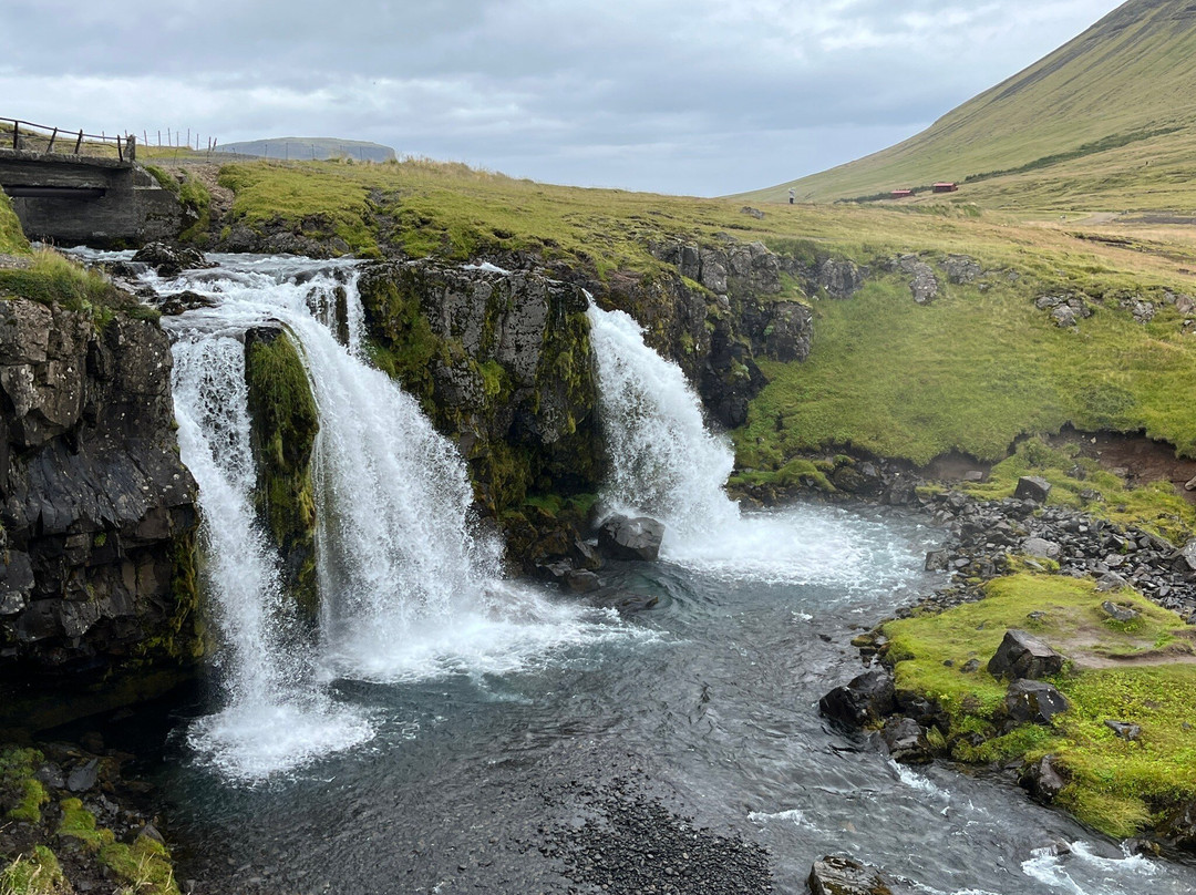Kirkjufellsfoss-格伦达菲厄泽必去景点