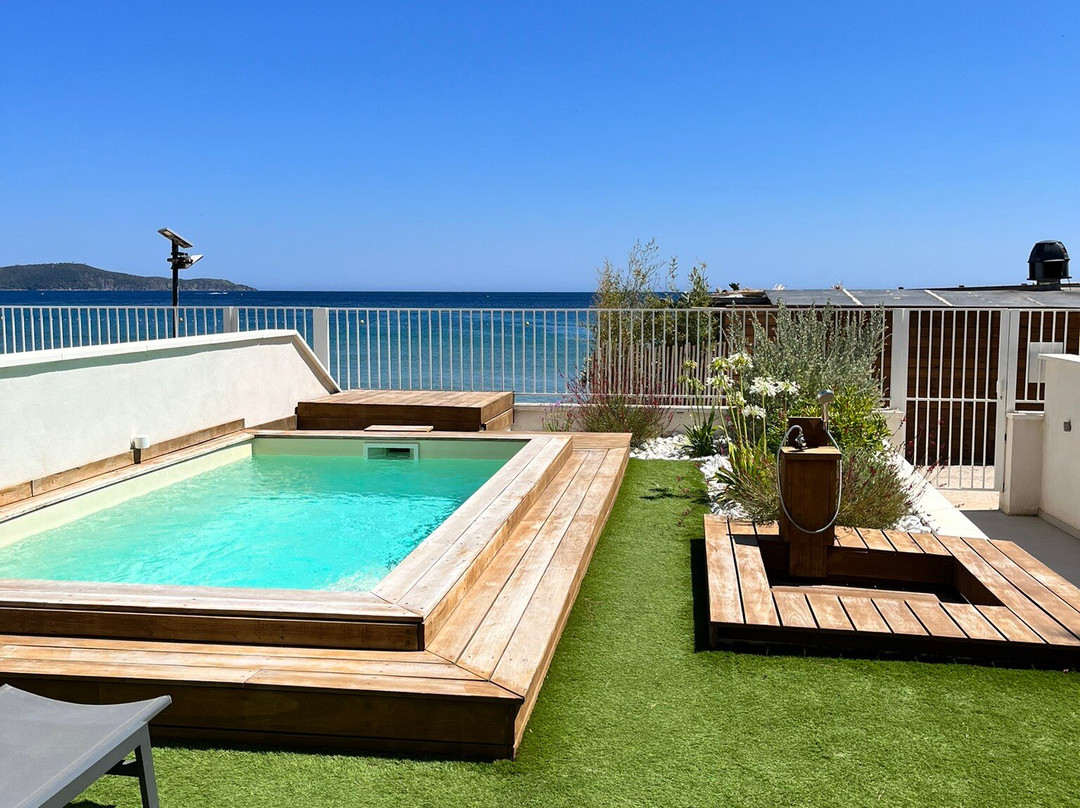 贝尔维尤酒店主图