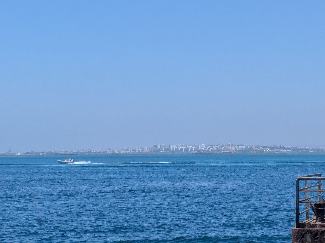 Ilha Do Farol-法罗必去景点