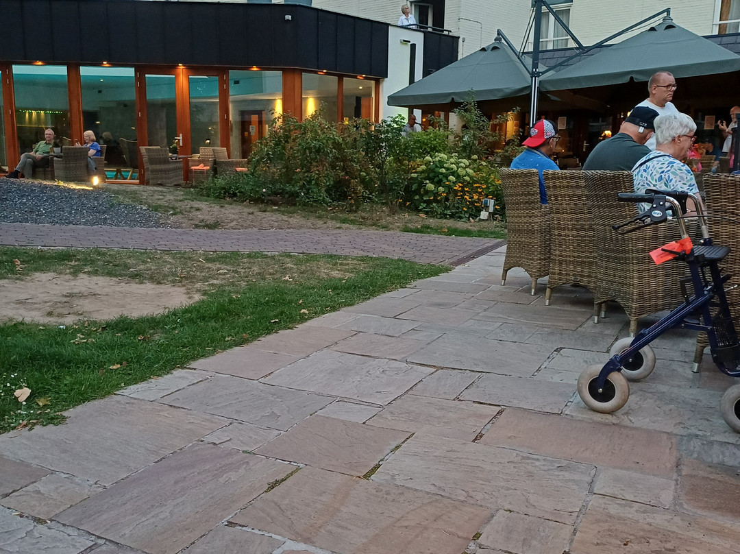 格林莱恩酒店主图