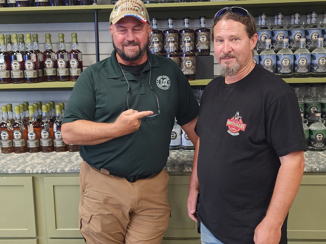 Drop Zone Distilling-诺克斯维尔必去景点