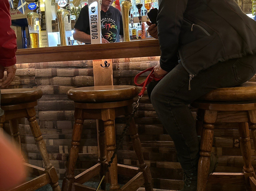 The Garden Arms Hotel主图