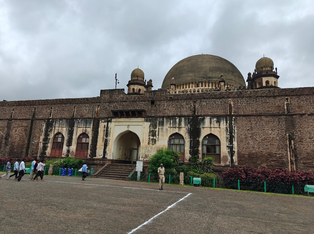 Gol Gumbaz-Vijayapura必去景点