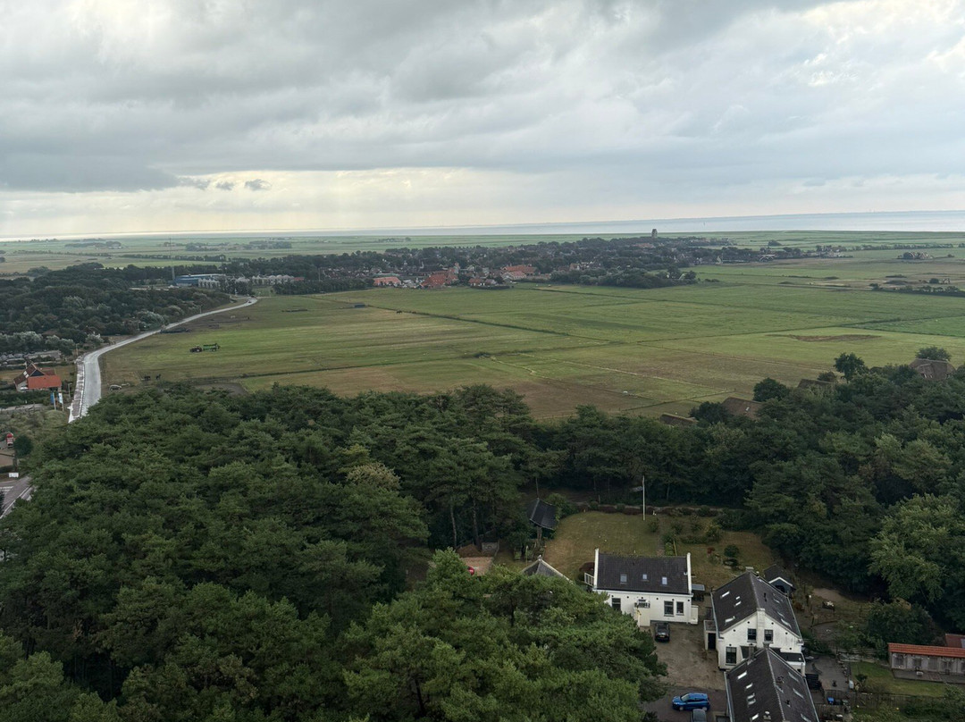 Vuurtoren Ameland-Hollum必去景点