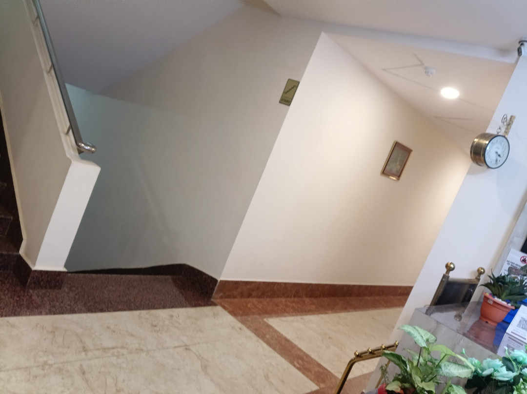 Aquila Hotel And Convention By The Nexus