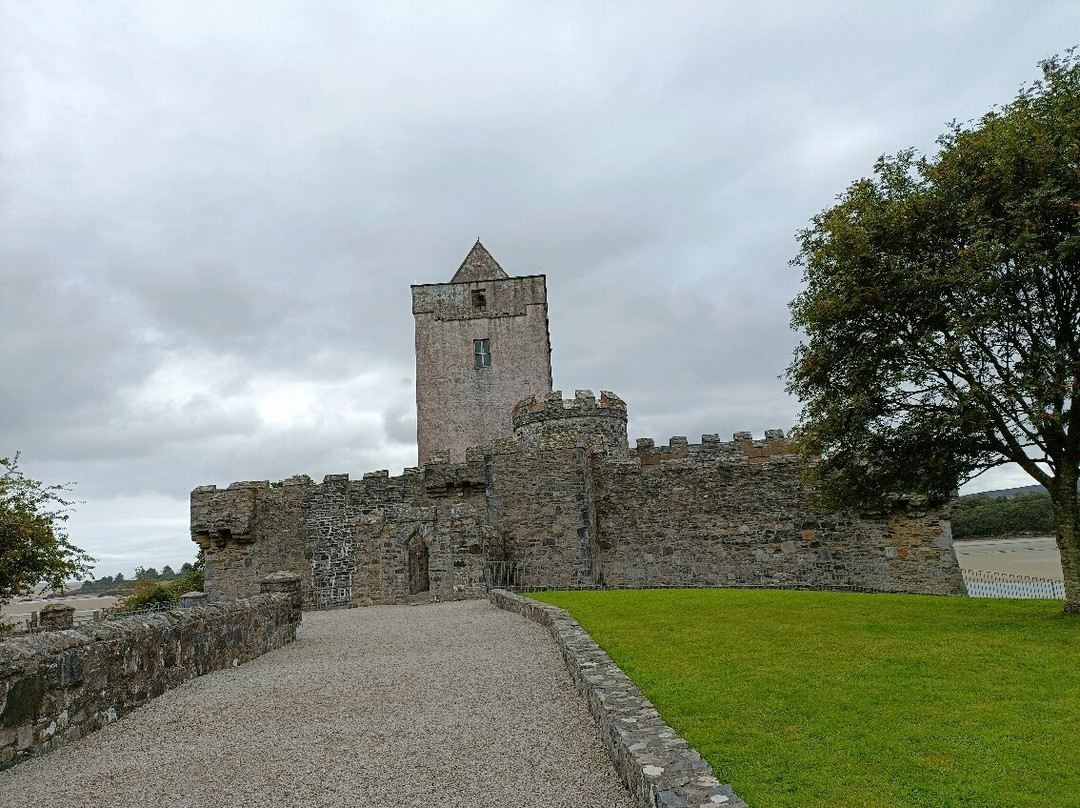 Doe Castle-Creeslough必去景点