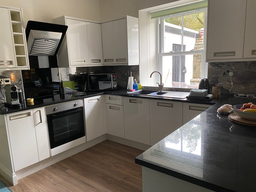 Owlswood And Owls Nest apartments主图