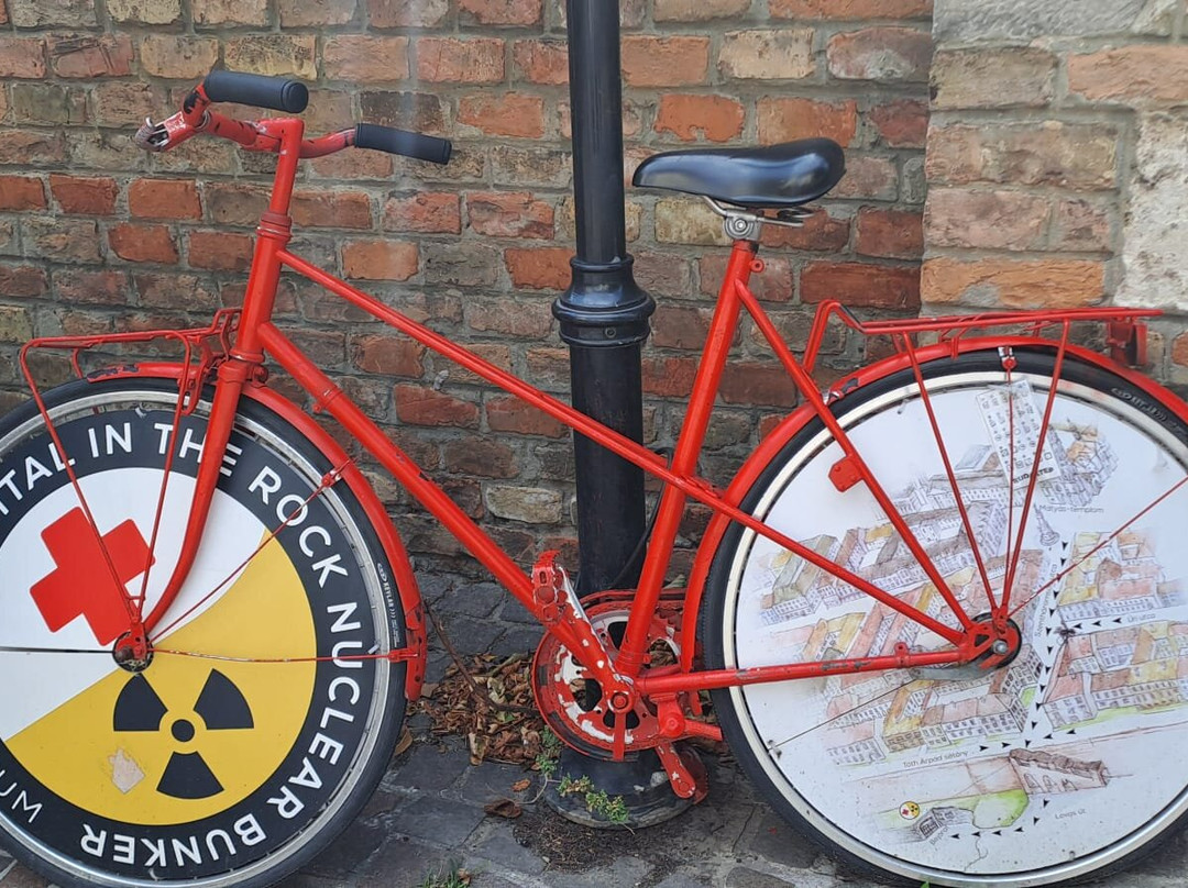 岩石核地堡博物馆战地医院-布达佩斯必去景点