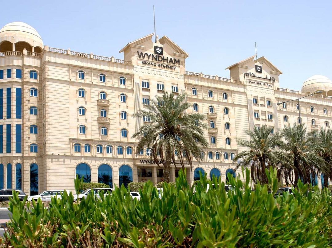 Al-Rayyan酒店住宿-温德姆丽晶多哈酒店