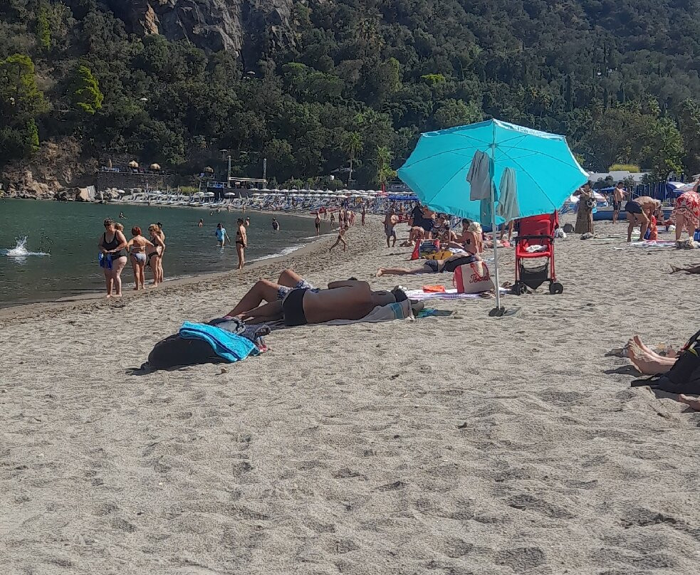 Baia di San Montano-Lacco Ameno必去景点