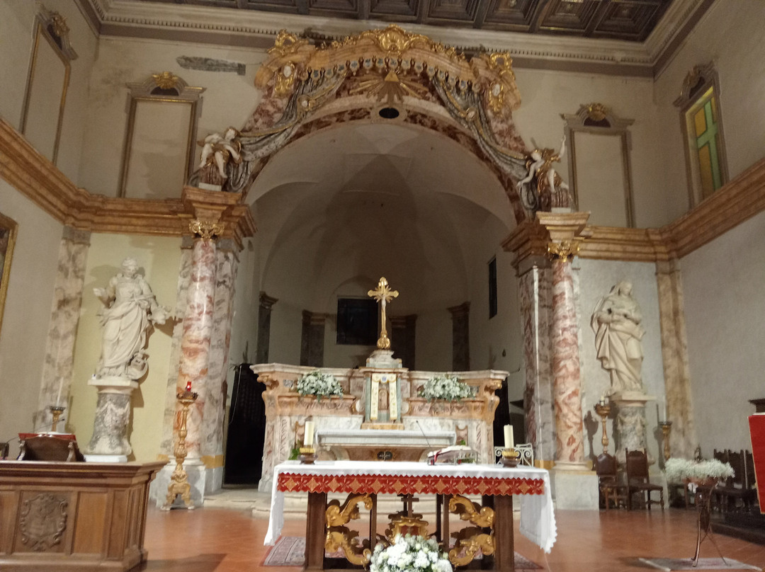 Collegiata di san Michele arcangelo-Citta Sant'Angelo必去景点