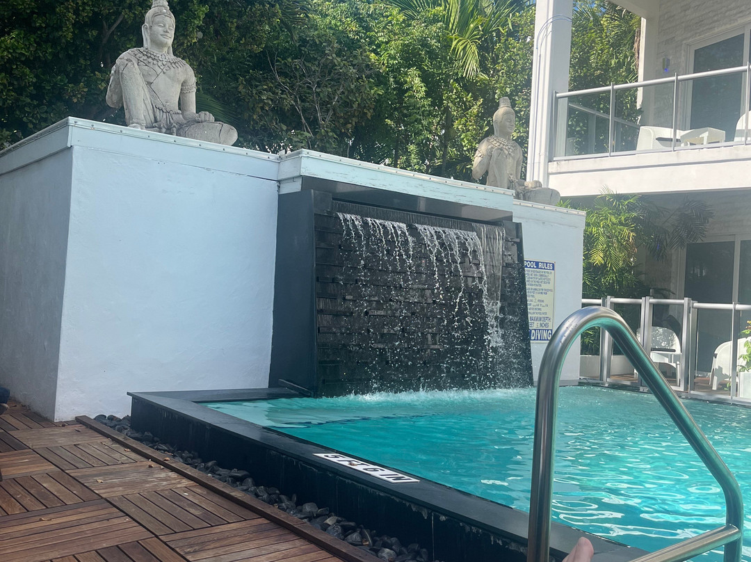 基韦斯特森特傲途格精选酒店主图