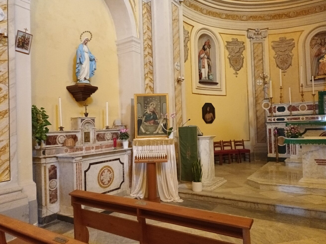 Chiesa di S. Maria Santissima di Portosalvo-Villammare必去景点