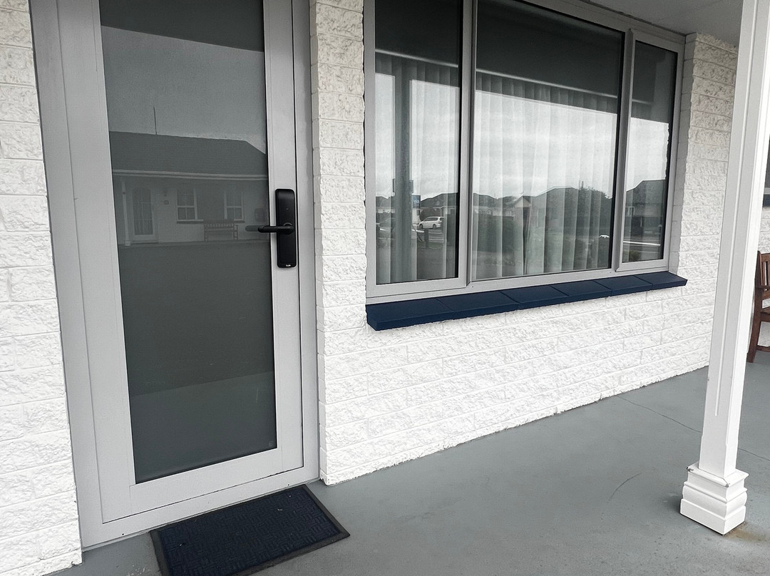 Asure Surrey Court Motel主图