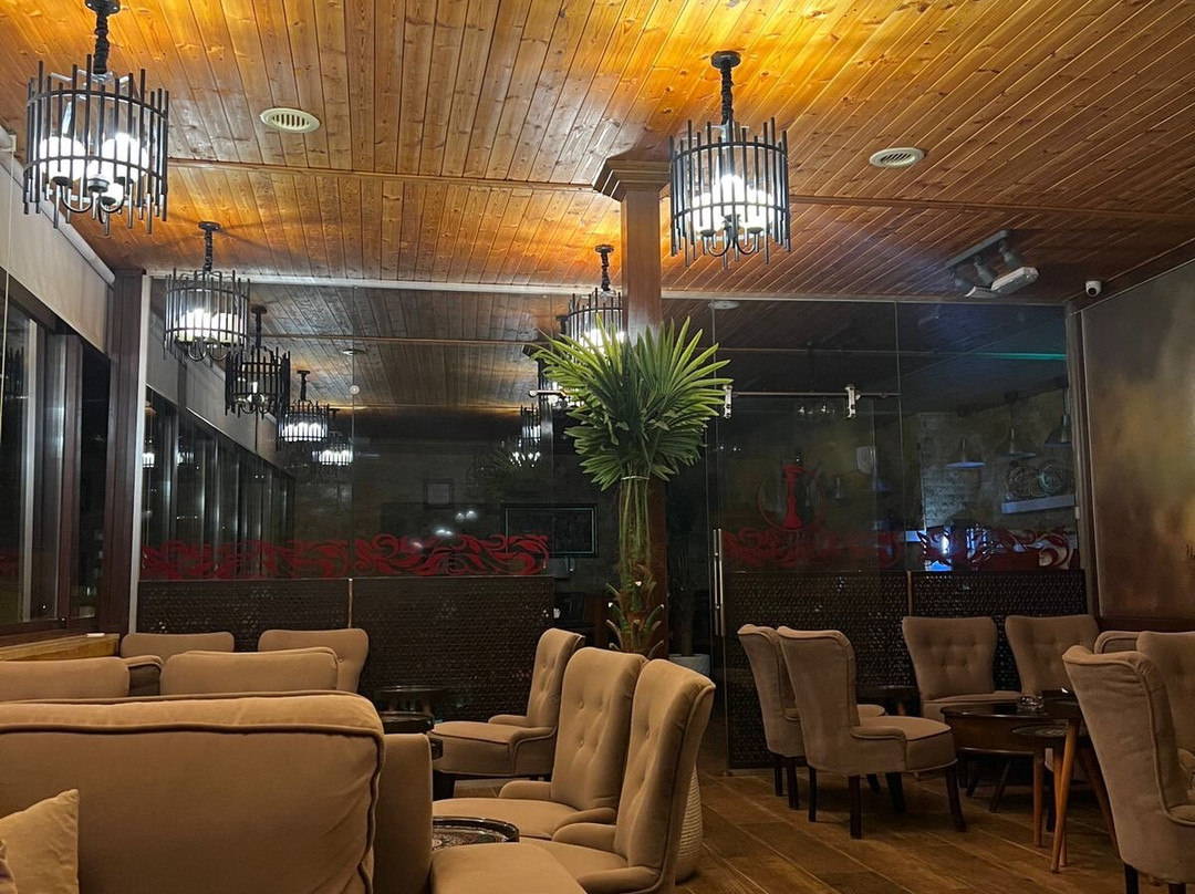 Town Season Hotel主图