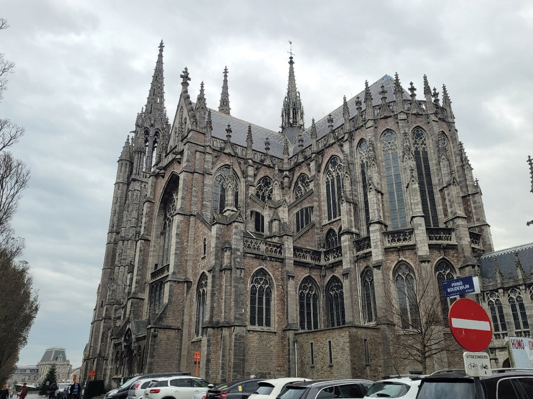 Church of Saint Peter and Saint Paul-奥斯坦德必去景点