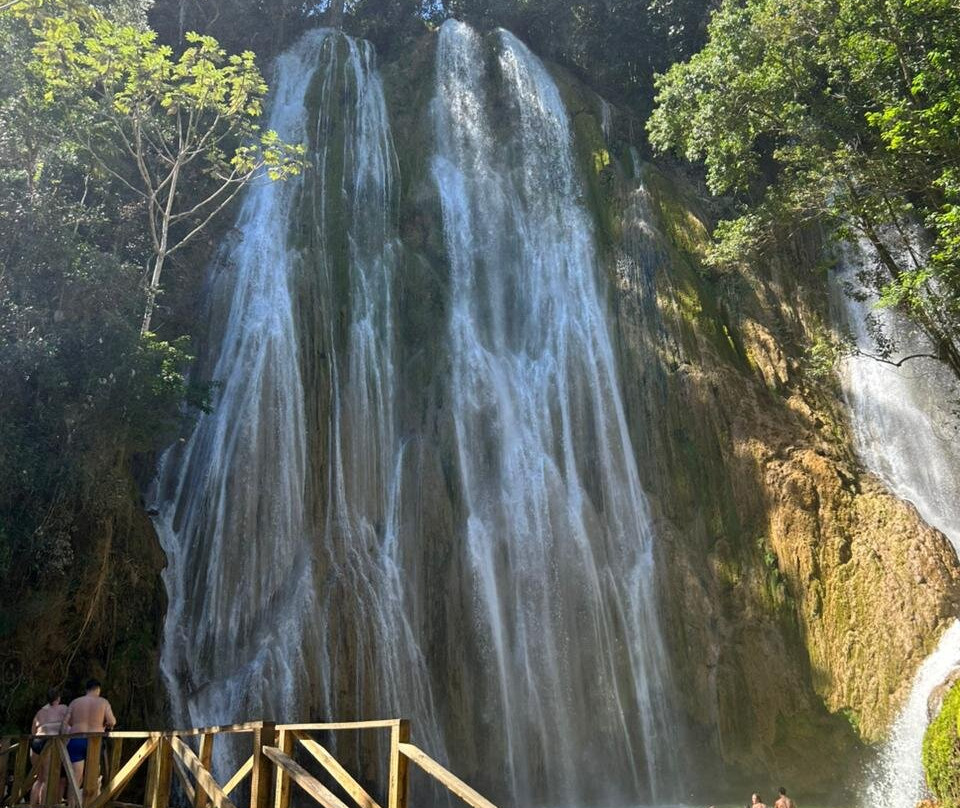 Cascada Limón-El Limon必去景点