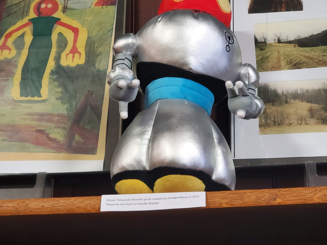 Flatwoods Monster Museum-Sutton必去景点