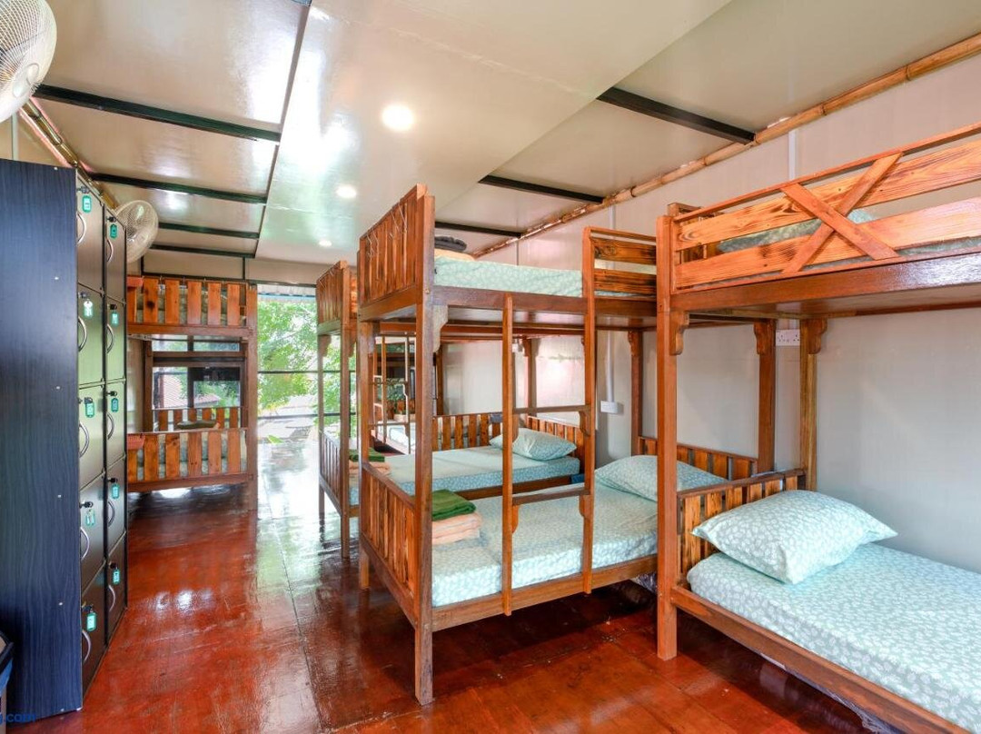 Bunga Hostel Female Dorm