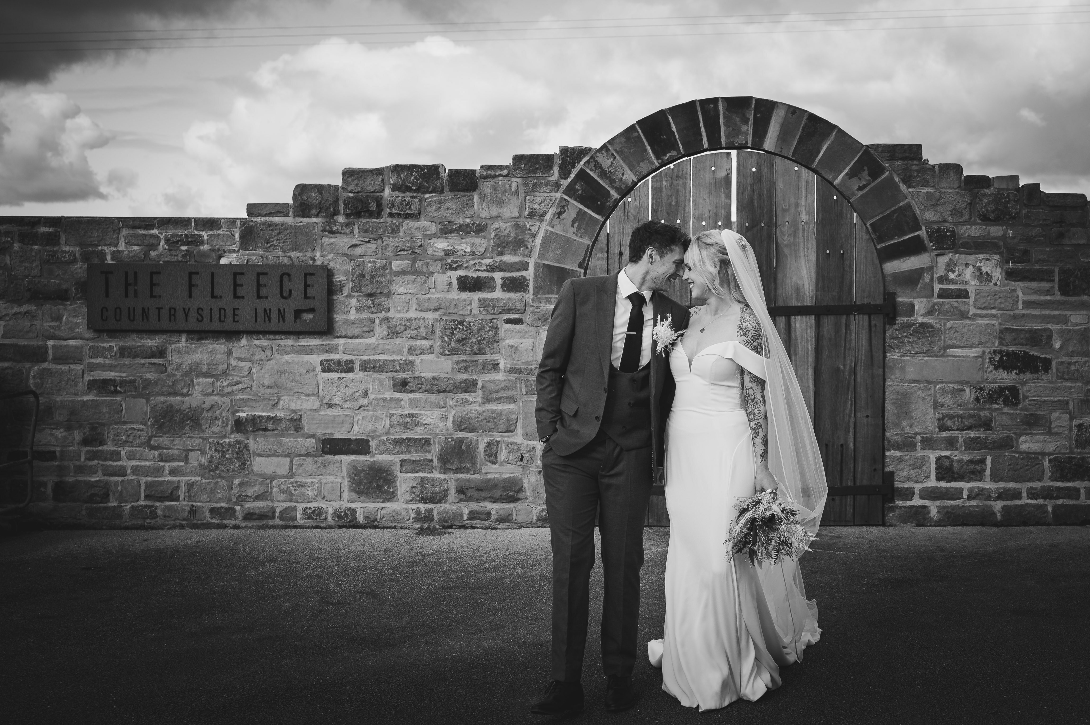 The Fleece Countryside Inn-官方